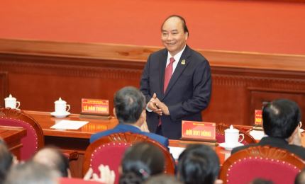政府总理阮春福出席越共海防市第十六次代表大会（组图）