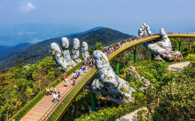 越南岘港市黄金桥（图：因特网）