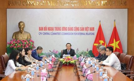 维持和深化越南共产党与德国社会民主党友好合作关系