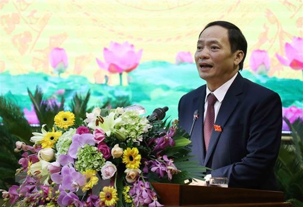 陈国文同志担任2016-2021年任期兴安省人委会主席（图源：越通社）