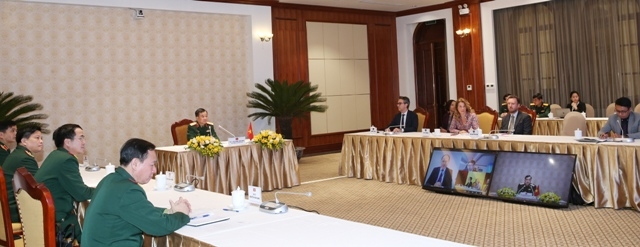 第二次越南与欧盟国防安全对话会以视频方式举行