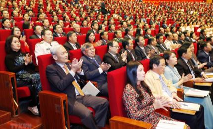 国际记者高度评价越南革新事业取得的成就
