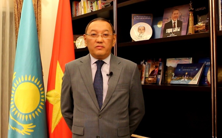 哈萨克斯坦驻越南大使叶尔郎