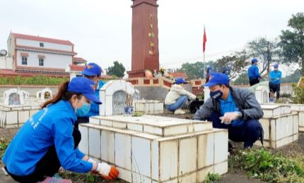 越南青年携手共建1500项青年工程 庆祝越共十三大圆满成功