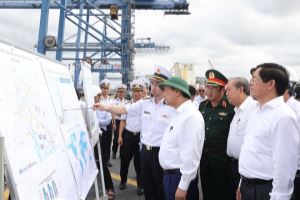 阮春福总理：到2030年将盖梅-布市建设成为地区的重点港口