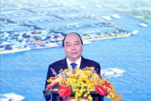 阮春福总理：隆安省要注重将可持续发展与保护环境相结合
