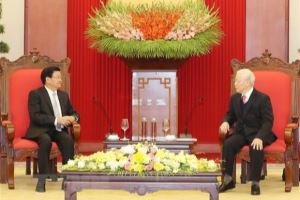越南共产党中央委员会向老挝人民革命党中央委员会致贺电