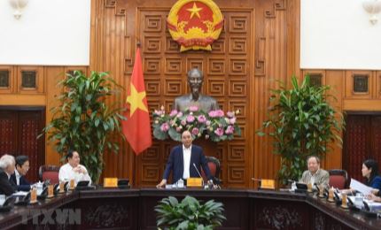 越南政府总理阮春福主持政府历史书籍编撰会议