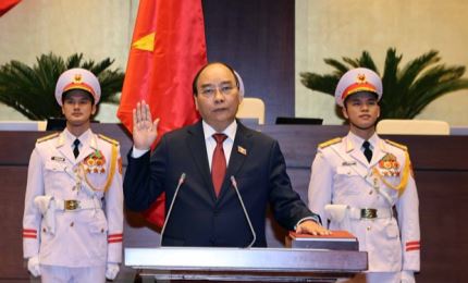 越南国家主席阮春福宣誓就职并发表讲话
