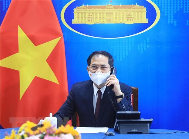 越南外交部部长裴青山与美国国务卿安东尼·布林肯通电话（图：越通社）