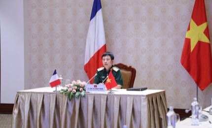 进一步加强越南与法国之间的防务合作