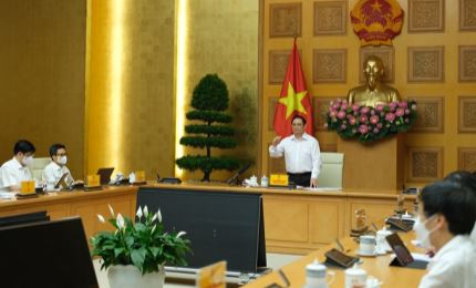 范明正总理：大力推进越南的新冠疫苗生产研究工作